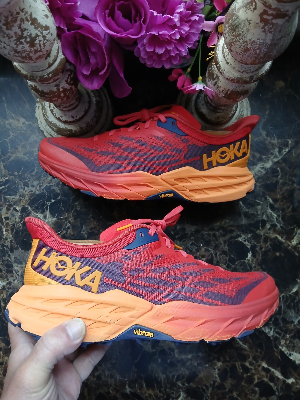 Hoka One Speedgoat 5 Trail Hiking/Athletic Training Shoes Size 9 Men/10.5 Women